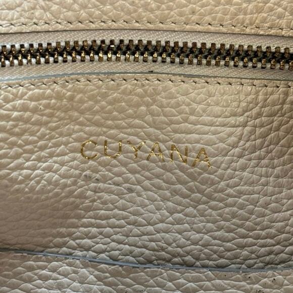 Cuyana Small Easy Tote Beige Pebbled Leather 14" Laptop Handbag Shoulder Bag - Picture 7 of 9